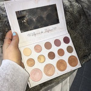 Carli Babel Palette